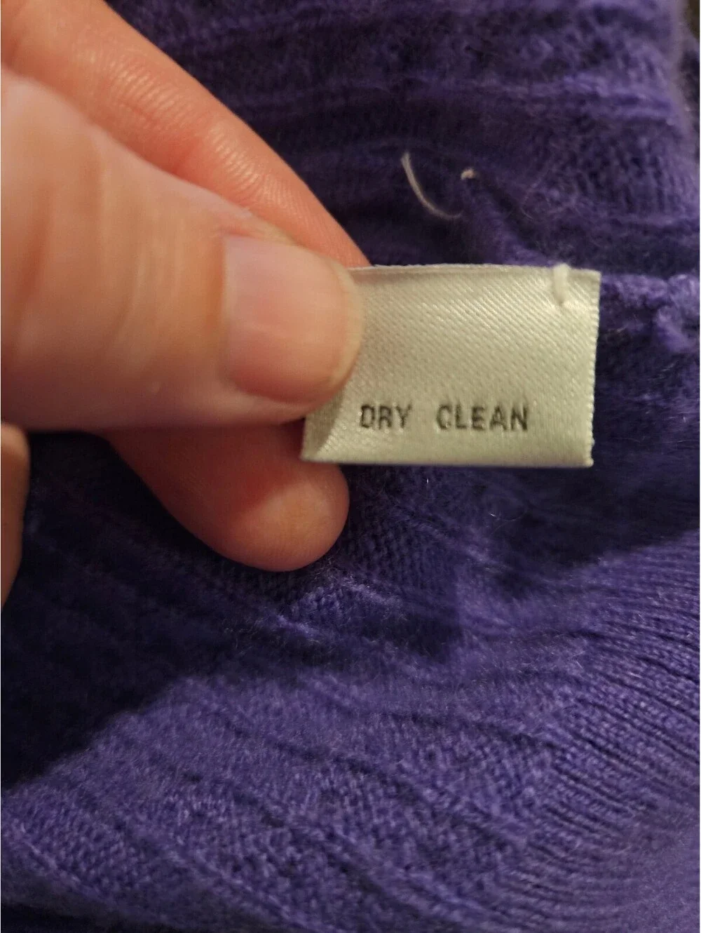Investments large purple cable knit 100% cashmere mock neck sweater